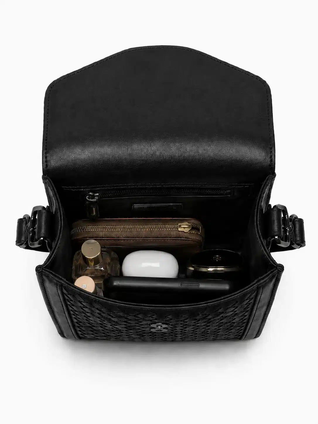 Verona Knitted Leather Crossbody detail 3