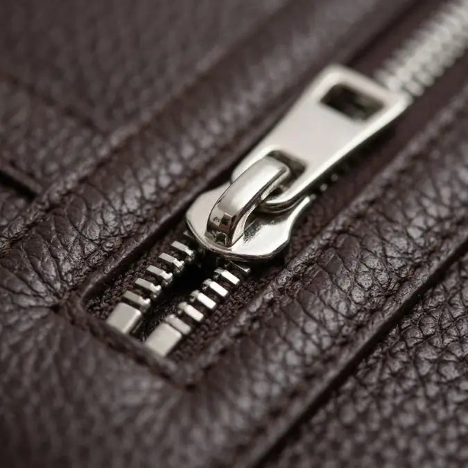 Elston Full-Grain Leather Laptop Bag detail 2